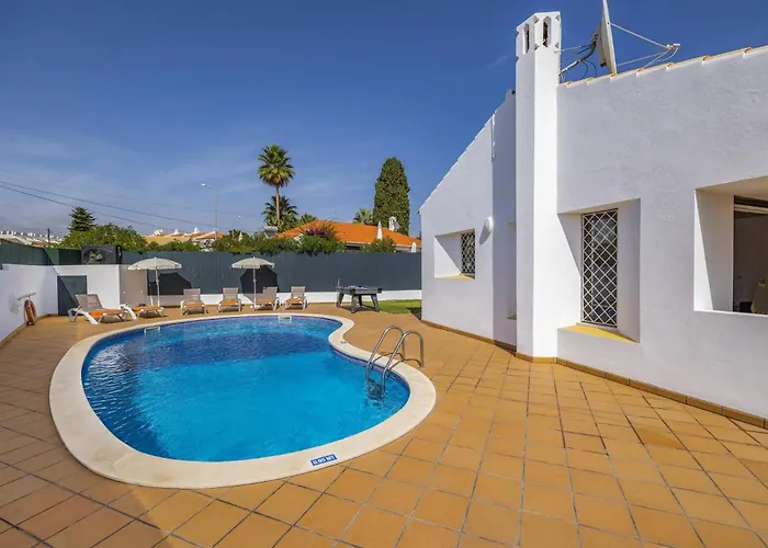 빌라 Amendoeira By *