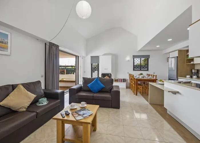 빌라 Amendoeira By