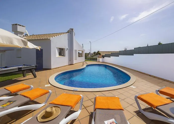 빌라 Amendoeira By