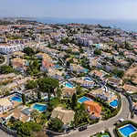 וילה Amendoeira By